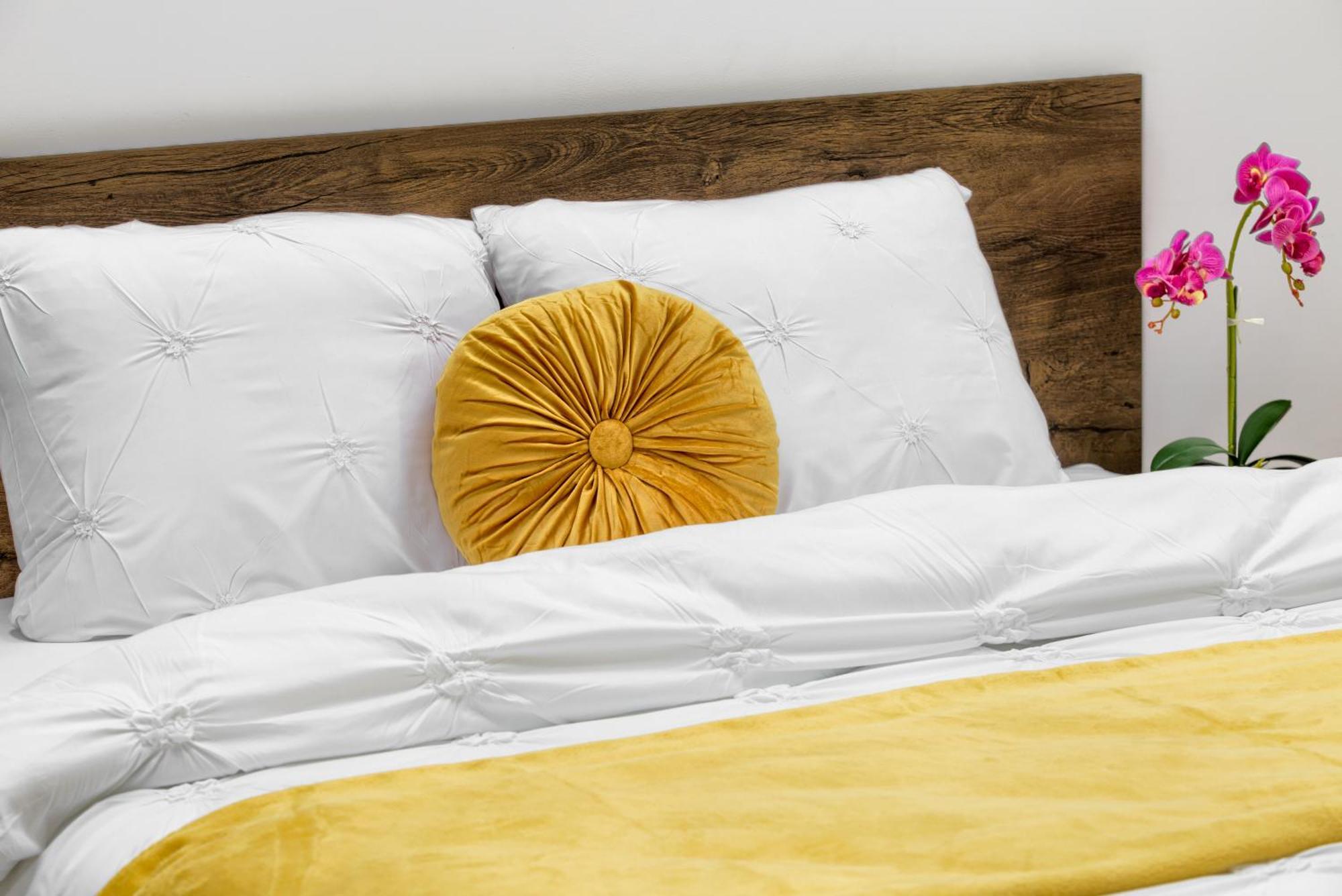 Ari Central Grand Apartments - Luxurious Stay Arad Exteriör bild