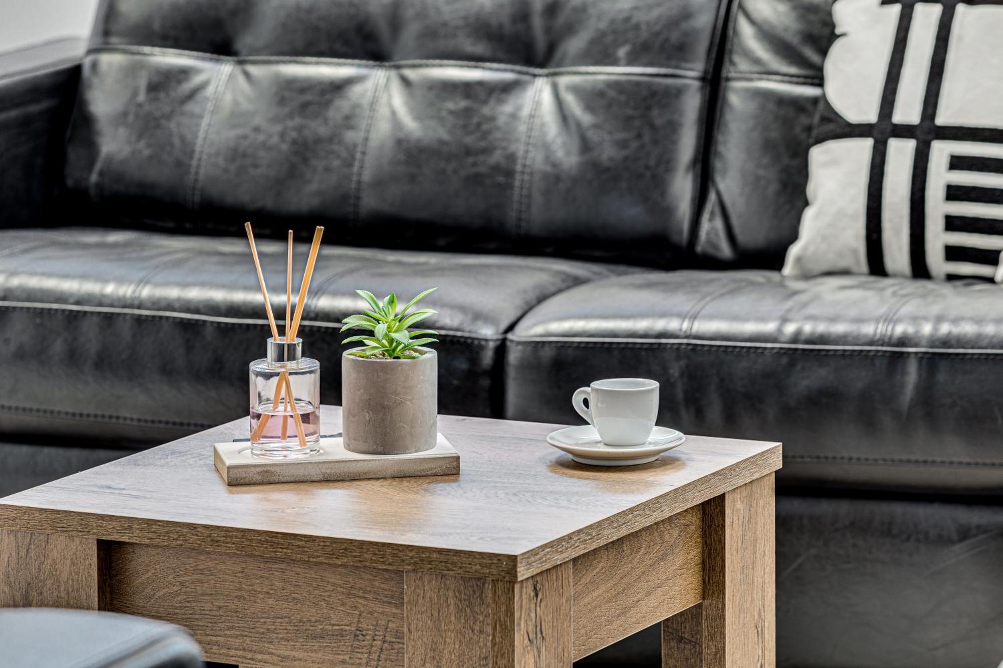 Ari Central Grand Apartments - Luxurious Stay Arad Exteriör bild